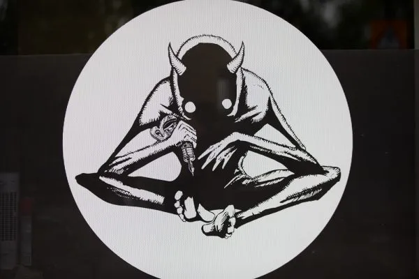 Asylum-working-30